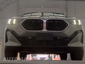 2026 BMW X2 Sports Activity Coupe xDrive28i - miniatura 3