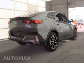 2026 BMW X2 Sports Activity Coupe xDrive28i - miniatura 5
