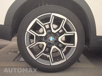 2026 BMW X2 Sports Activity Coupe xDrive28i - miniatura 11