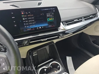 2026 BMW X2 Sports Activity Coupe xDrive28i - miniatura 17