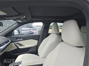 2026 BMW X2 Sports Activity Coupe xDrive28i - miniatura 20