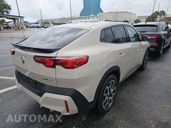 2026 BMW X2 Sports Activity Coupe xDrive28i - miniatura 4