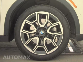 2026 BMW X2 Sports Activity Coupe xDrive28i - miniatura 10
