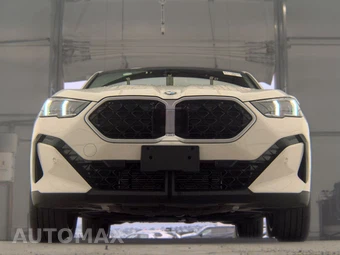 2026 BMW X2 Sports Activity Coupe xDrive28i - miniatura 3