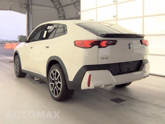 2026 BMW X2 Sports Activity Coupe xDrive28i - miniatura 8