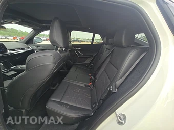 2026 BMW X2 Sports Activity Coupe xDrive28i - miniatura 13