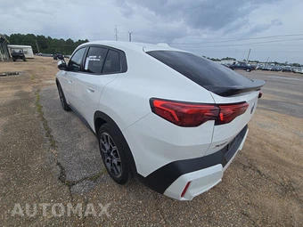 2026 BMW X2 Sports Activity Coupe xDrive28i - miniatura 6