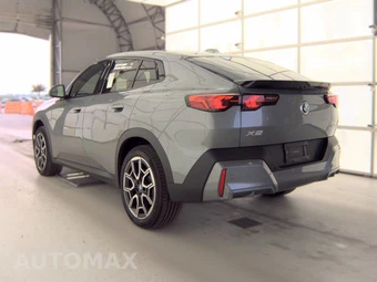 2026 BMW X2 Sports Activity Coupe xDrive28i - miniatura 8