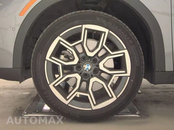 2026 BMW X2 Sports Activity Coupe xDrive28i - miniatura 9