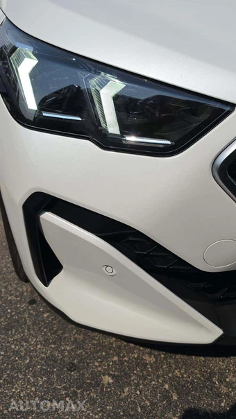 2026 BMW X2 Sports Activity Coupe xDrive28i - miniatura 24
