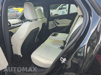2026 BMW X2 Sports Activity Coupe xDrive28i - miniatura 19
