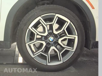 2026 BMW X2 Sports Activity Coupe xDrive28i - miniatura 10
