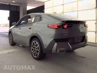2026 BMW X2 Sports Activity Coupe xDrive28i - miniatura 8