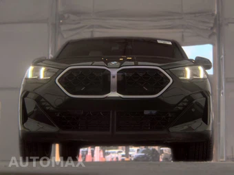 2026 BMW X2 Sports Activity Coupe xDrive28i - miniatura 3