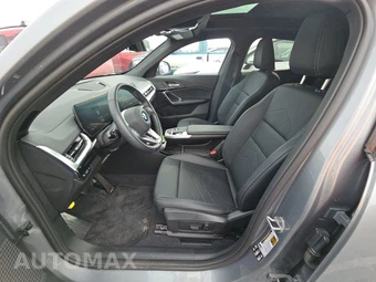 2026 BMW X2 Sports Activity Coupe xDrive28i - miniatura 13