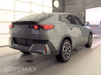 2026 BMW X2 Sports Activity Coupe xDrive28i - miniatura 5