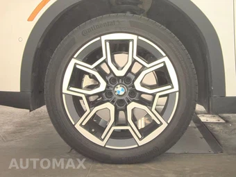 2026 BMW X2 Sports Activity Coupe xDrive28i - miniatura 9