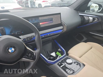 2026 BMW X3 30 xDrive - miniatura 11