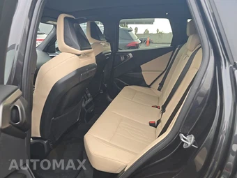 2026 BMW X3 30 xDrive - miniatura 13