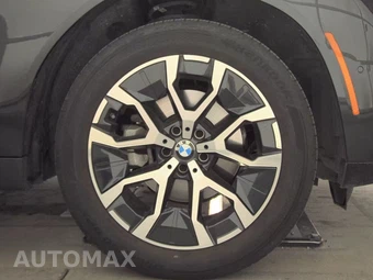 2026 BMW X3 30 xDrive - miniatura 10