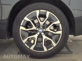 2026 BMW X3 30 xDrive - miniatura 12
