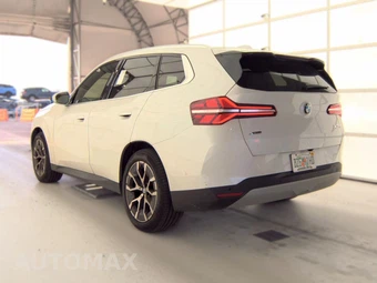 2026 BMW X3 30 xDrive - miniatura 8