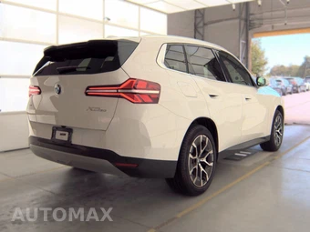 2026 BMW X3 30 xDrive - miniatura 4