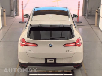 2026 BMW X3 30 xDrive - miniatura 5