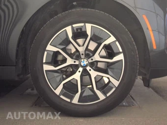 2026 BMW X3 30 xDrive - miniatura 10