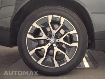 2026 BMW X3 30 xDrive - miniatura 11