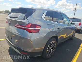 2026 BMW X3 30 xDrive - miniatura 4