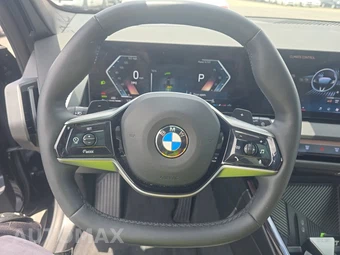 2026 BMW X3 30 xDrive - miniatura 10