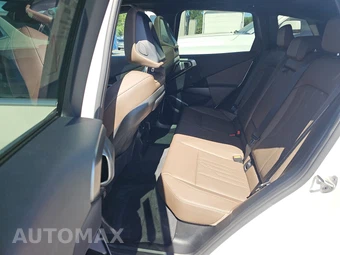 2026 BMW X3 30 xDrive - miniatura 13