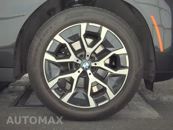 2026 BMW X3 30 xDrive - miniatura 10