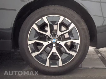2026 BMW X3 30 xDrive - miniatura 12