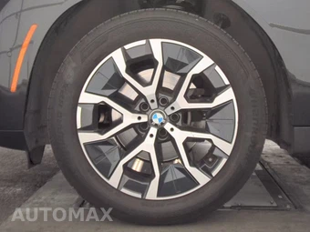 2026 BMW X3 30 xDrive - miniatura 9