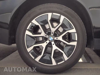 2026 BMW X3 30 xDrive - miniatura 11