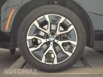 2026 BMW X3 30 xDrive - miniatura 9