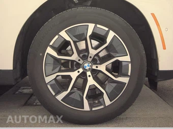 2026 BMW X3 30 xDrive - miniatura 10