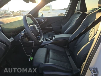 2026 BMW X3 30 xDrive - miniatura 13