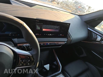 2026 BMW X3 30 xDrive - miniatura 17