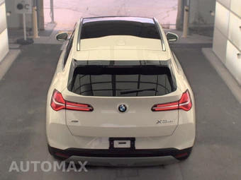 2026 BMW X3 30 xDrive - miniatura 6