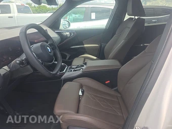 2026 BMW X3 30 xDrive - miniatura 13