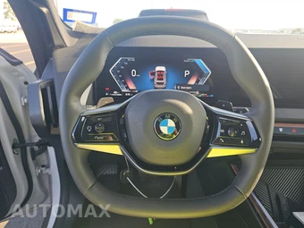 2026 BMW X3 30 xDrive - miniatura 10