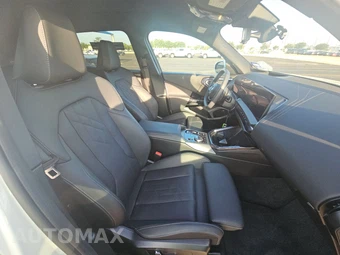 2026 BMW X3 30 xDrive - miniatura 8