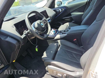 2026 BMW X3 30 xDrive - miniatura 13