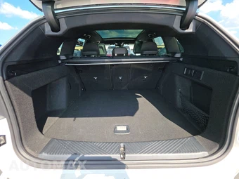 2026 BMW X3 30 xDrive - miniatura 23