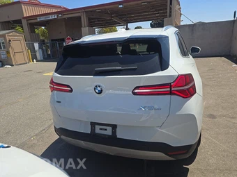 2026 BMW X3 30 xDrive - miniatura 5