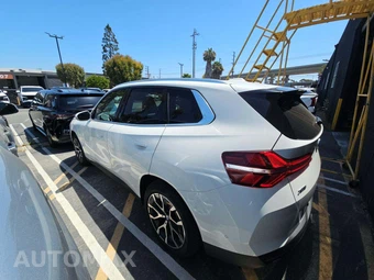 2026 BMW X3 30 xDrive - miniatura 2