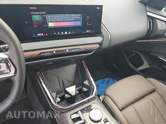 2026 BMW X3 30 xDrive - miniatura 11
